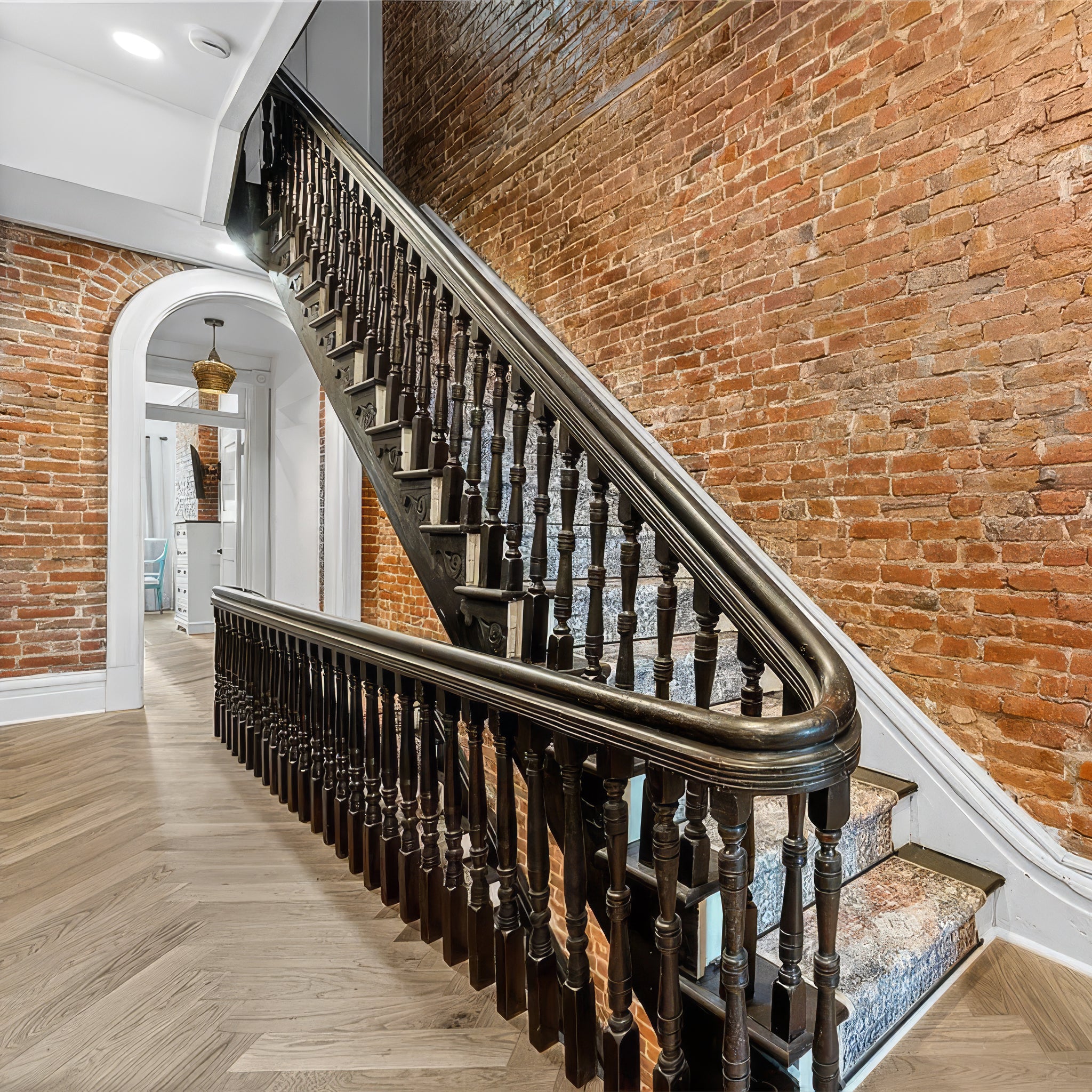 Zurich Herringbone European Oak