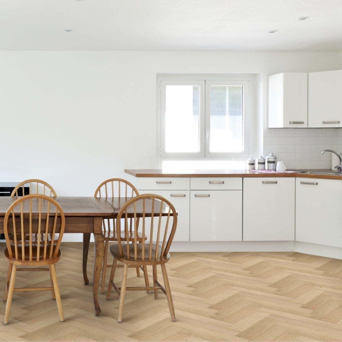 Chambord Herringbone White Oak