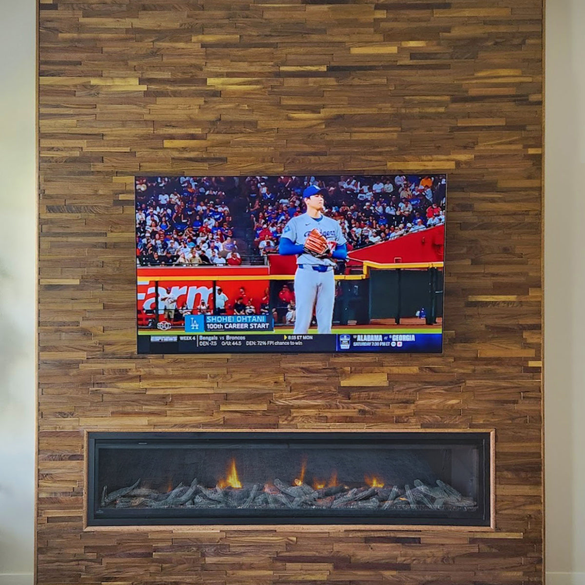 Natural Walnut 3D Stacked Panels