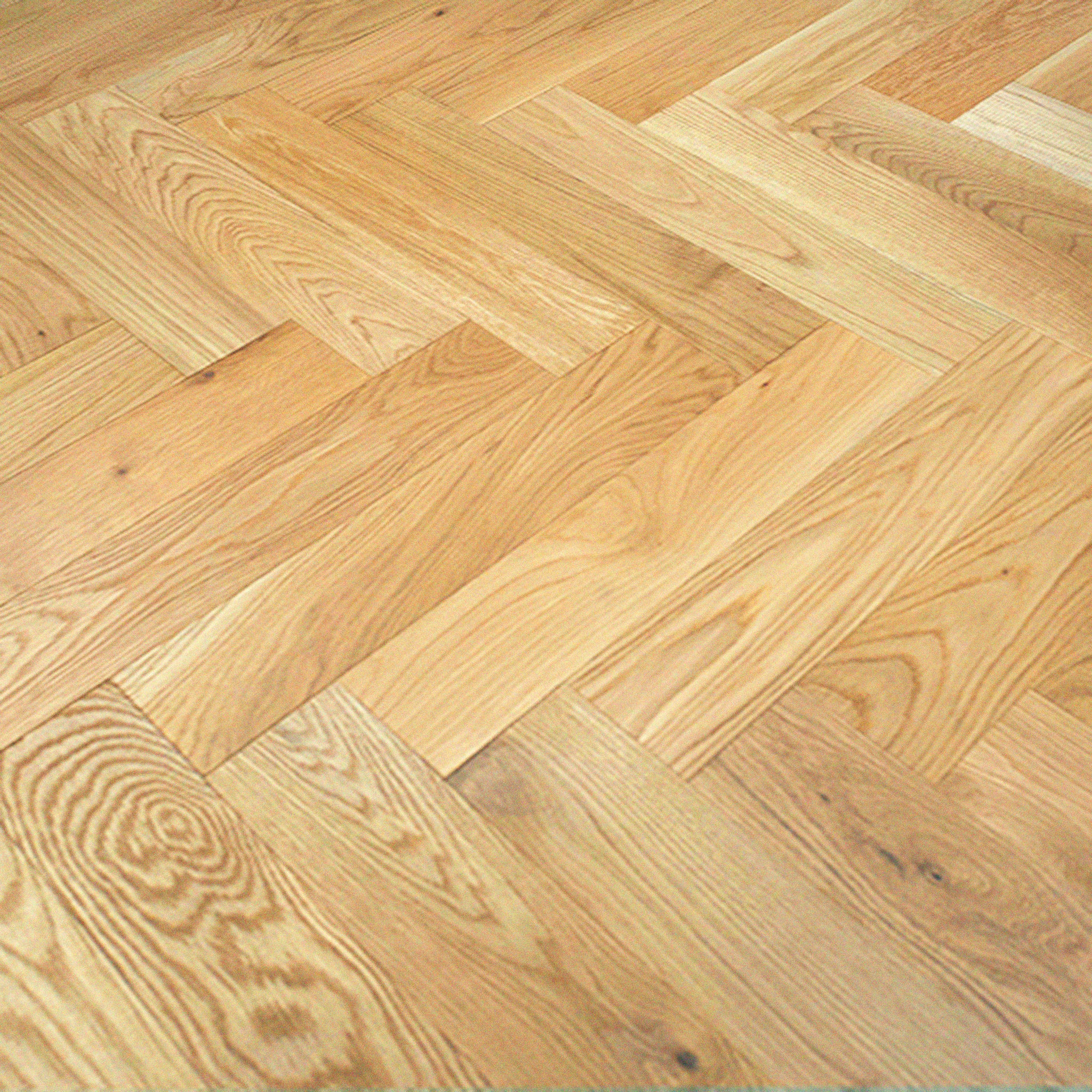 Natural Herringbone White Oak