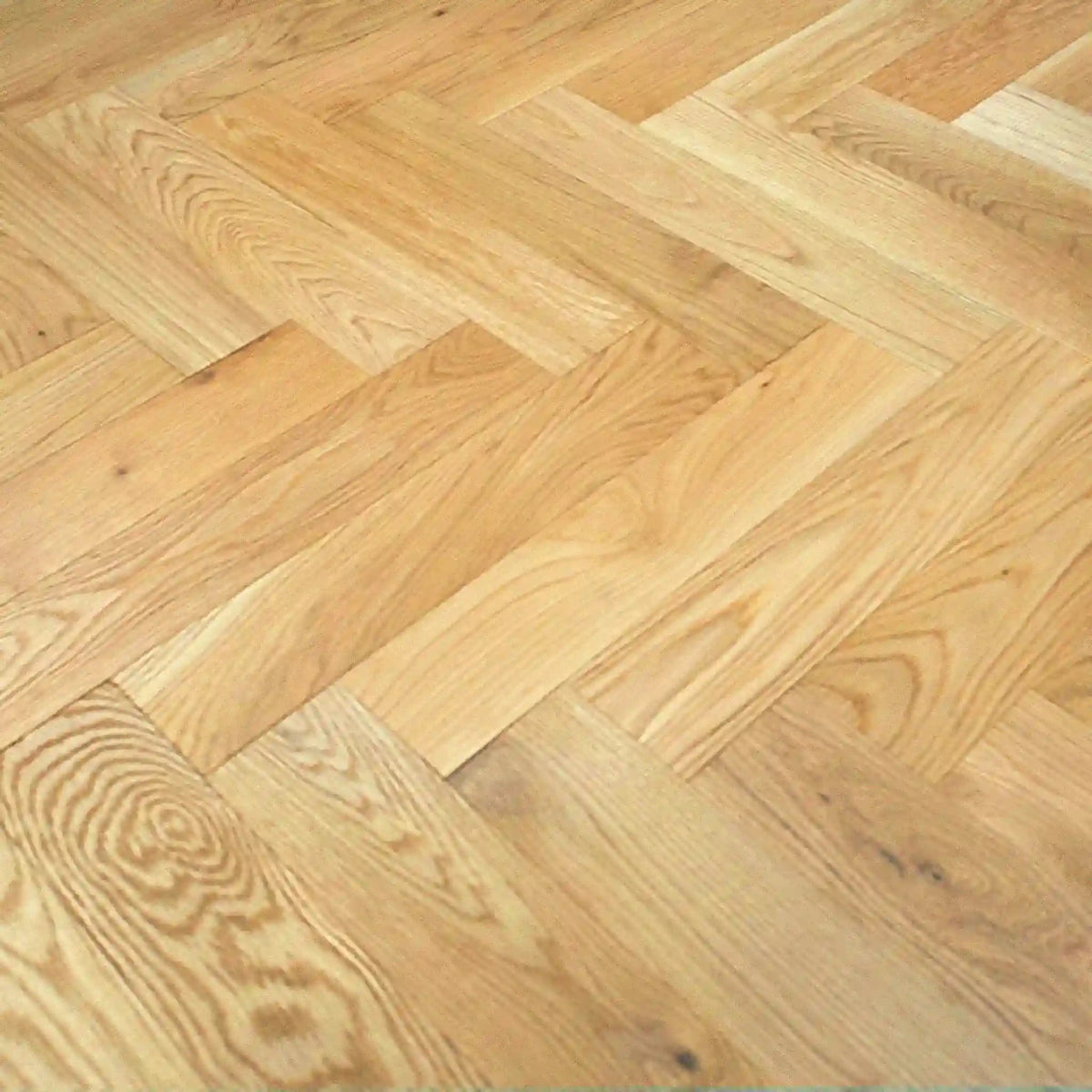 Natural Herringbone White Oak