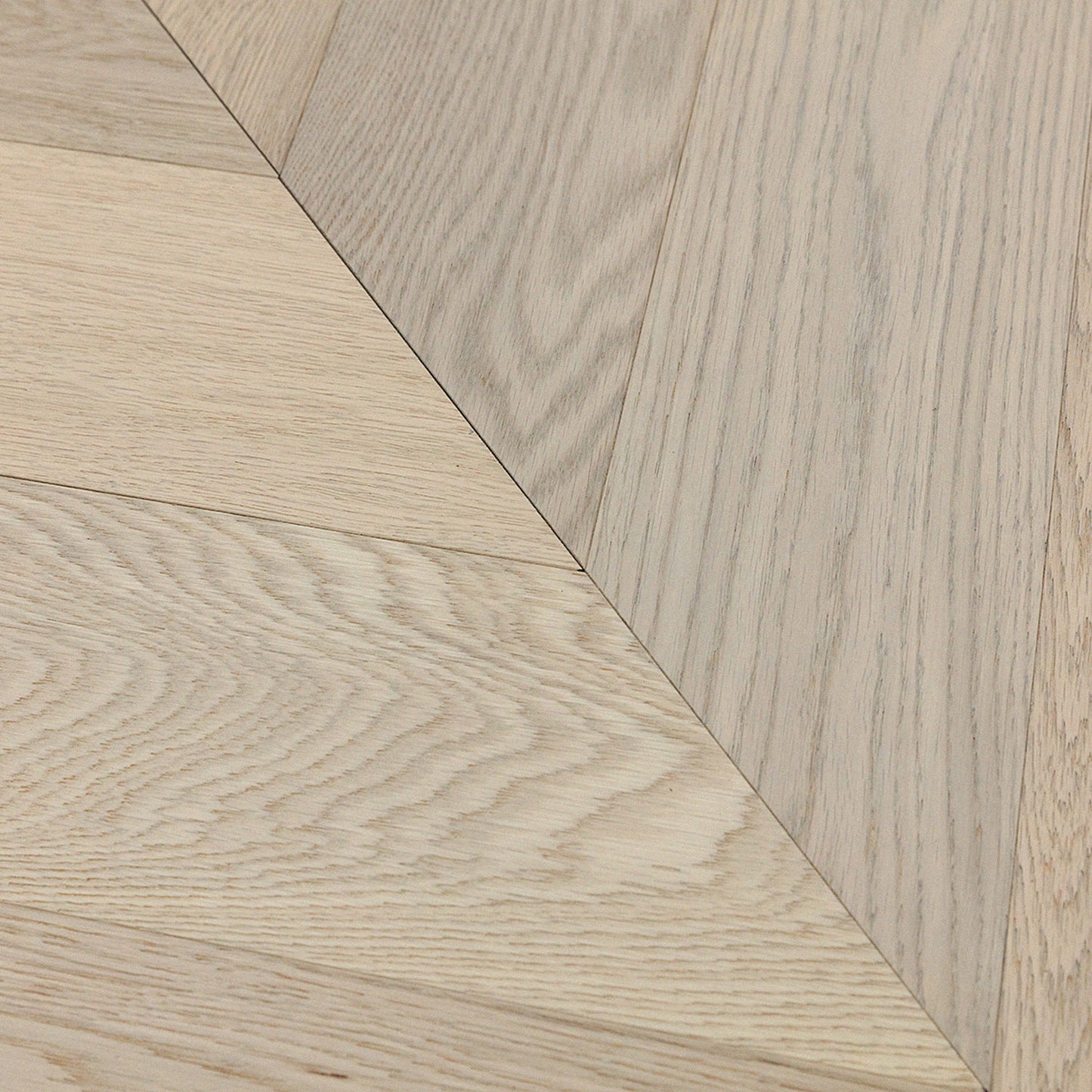 St. Moritz Chevron White Oak