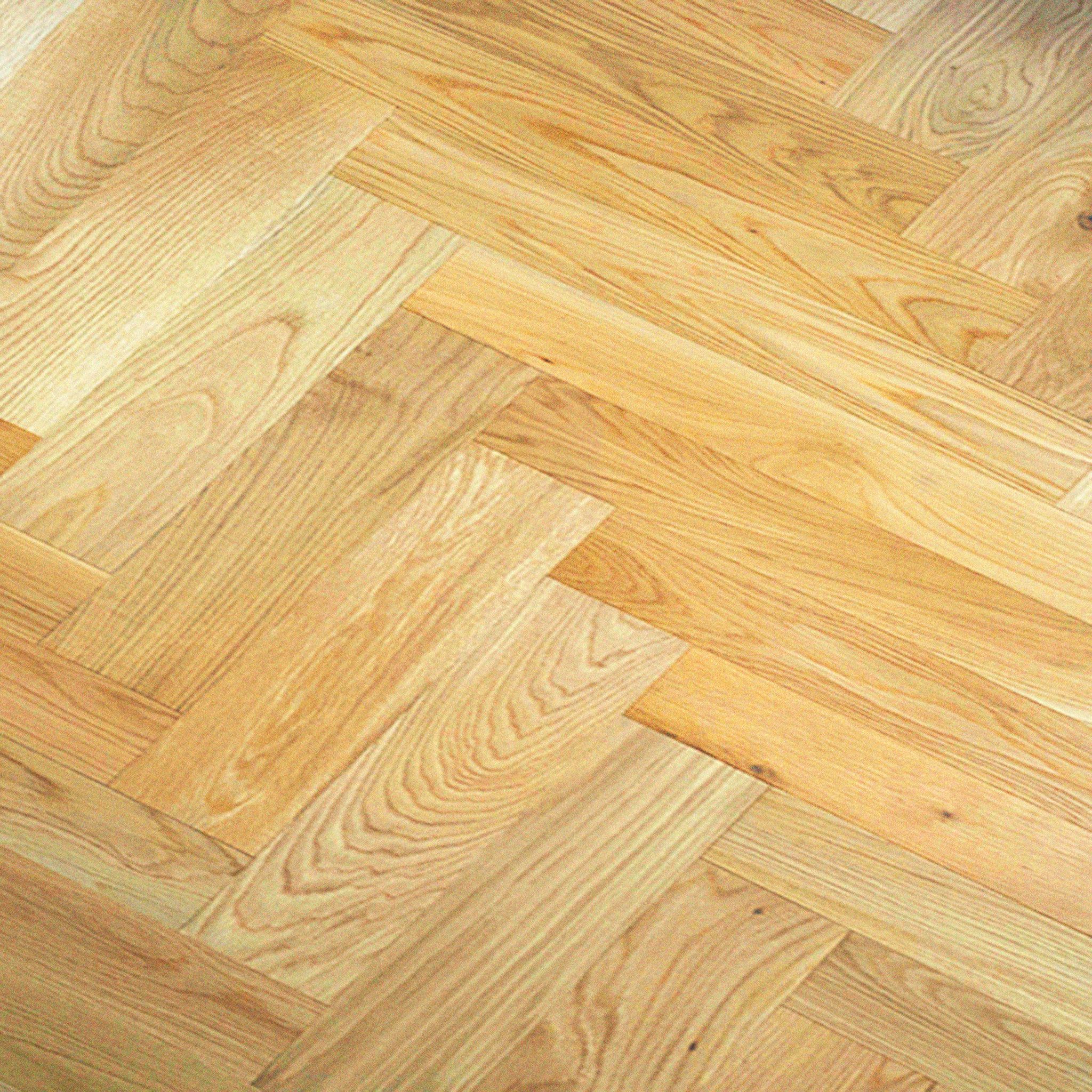 Natural Herringbone White Oak