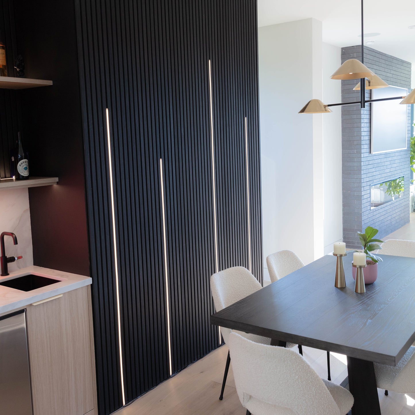 Luxe LED™ Slat Wall Light Kit