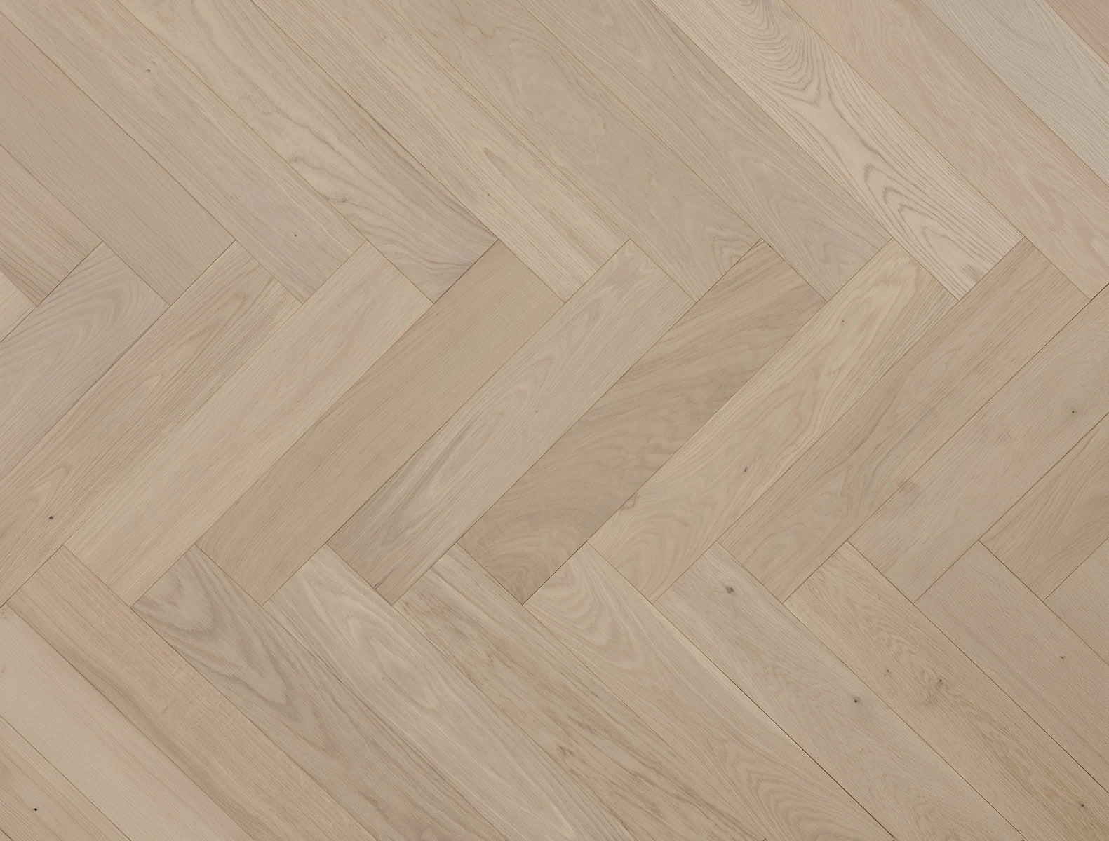 Chalet Herringbone White Oak
