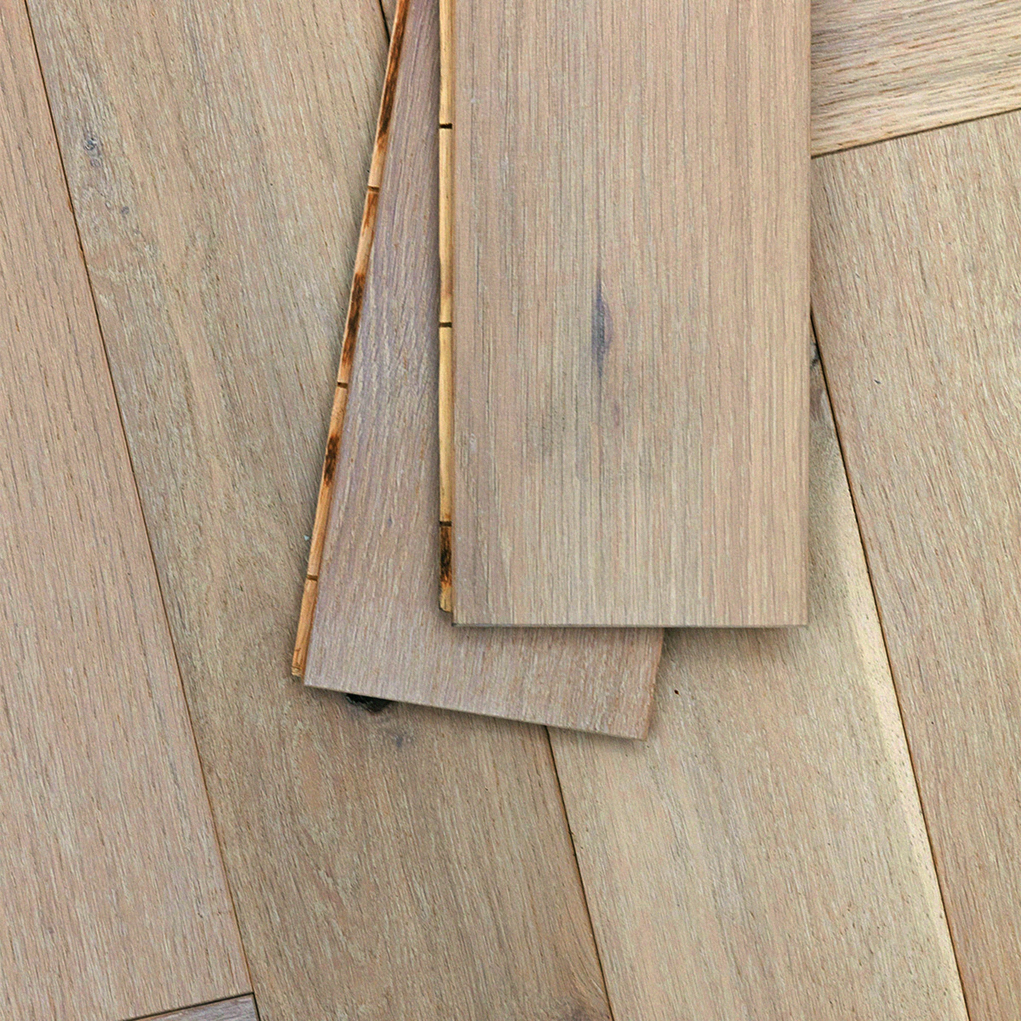 Kensington Herringbone White Oak
