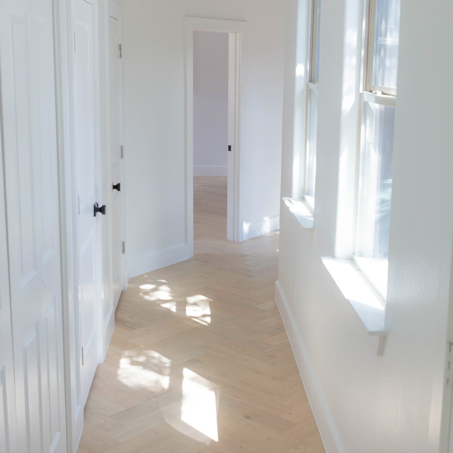 Chalet Herringbone White Oak