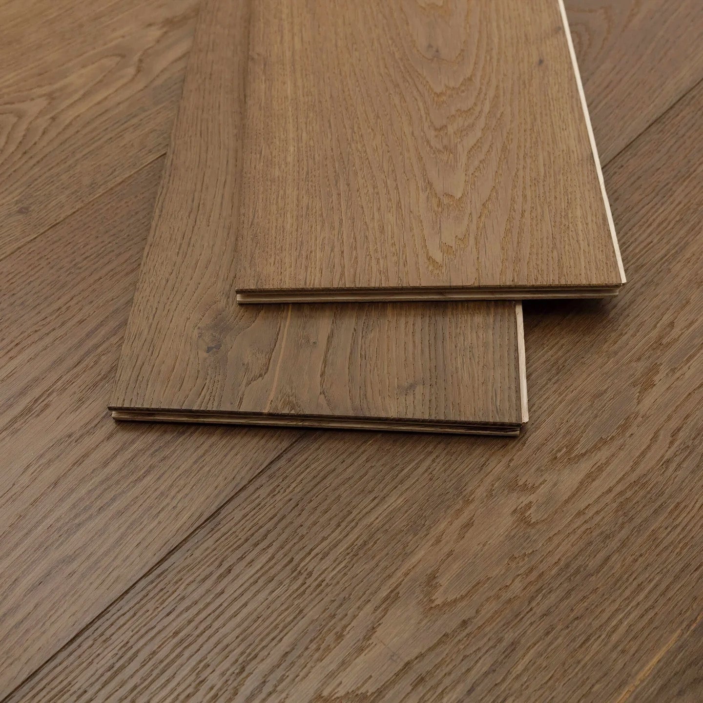 Soho Sable White Oak Sample