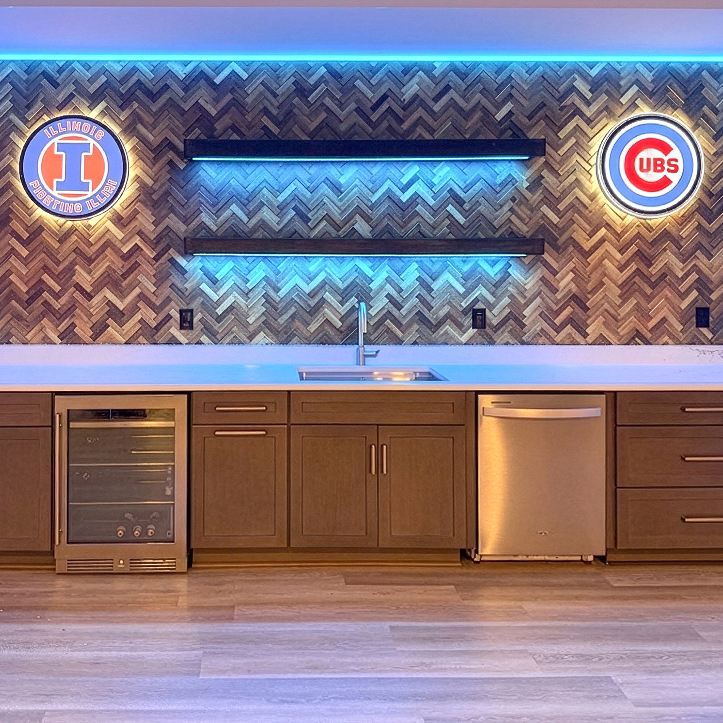 Natural Walnut 3D Herringbone Panels