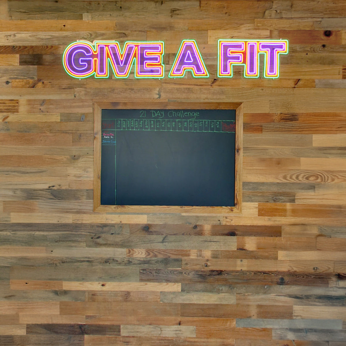 Reclaimed Pine Random Width Self-Stick Wall Planks