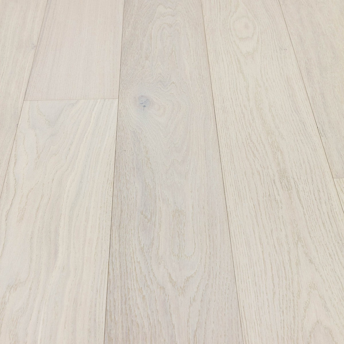 Mia White Oak