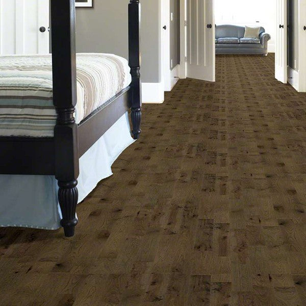 Romanesque Hickory