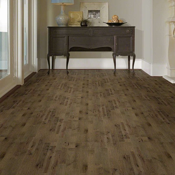 Romanesque Hickory