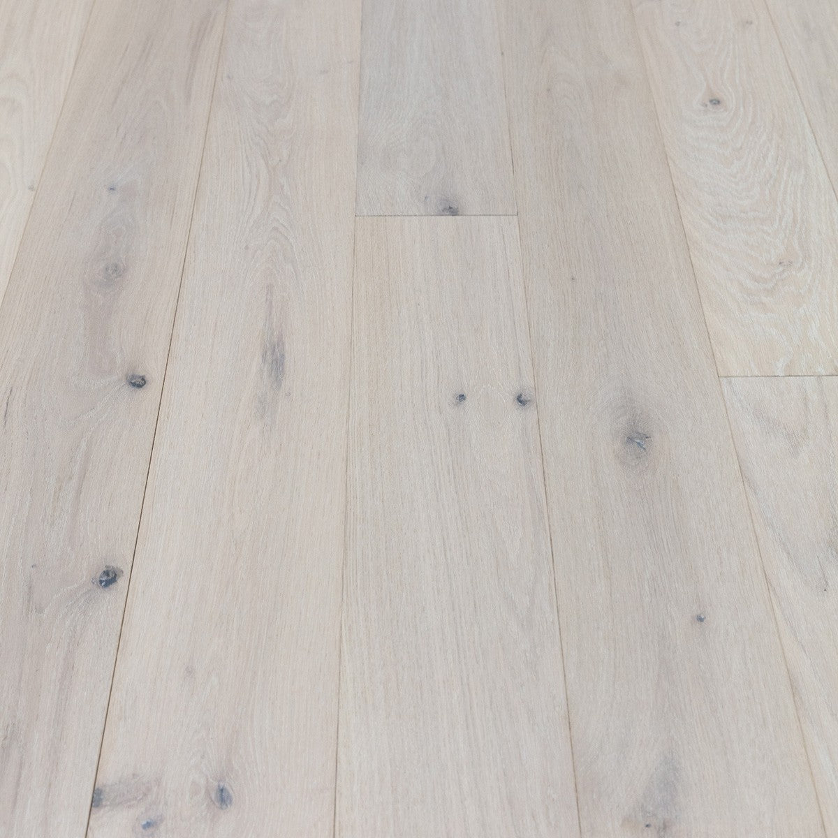 Linen White Oak